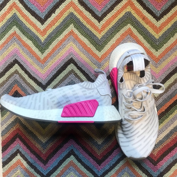 adidas Shoes - Adidas NMD R1